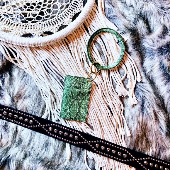 Snakeskin ID Holder Keyring Bracelet (Green) - Picture 1 of 2